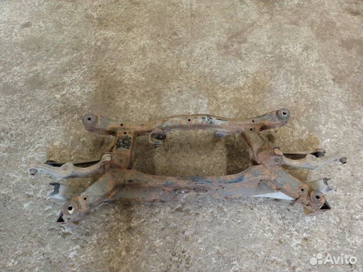 Балка задняя Subaru Legacy BH9 1998 - 2003