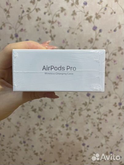 Беспроводные наушники AirPods Pro