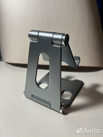 Подставка металлическая для телефона планшета