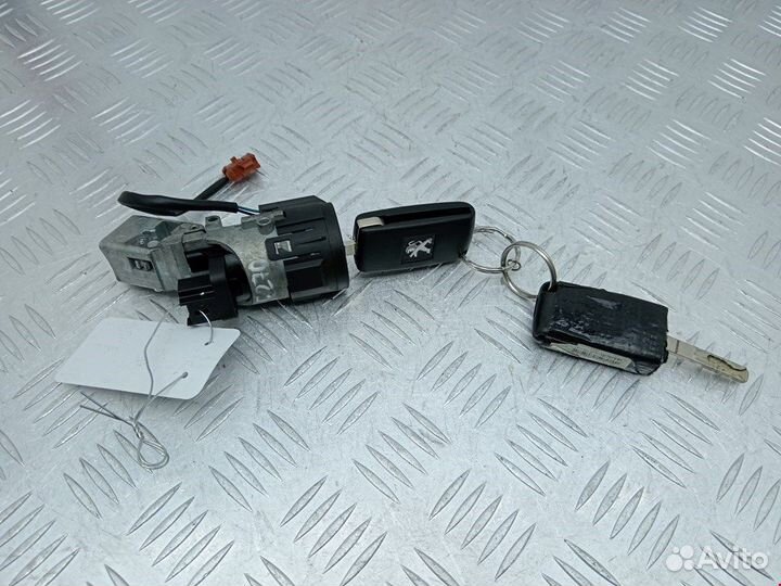 Замок зажигания для Peugeot-Citroen 407 4162EA