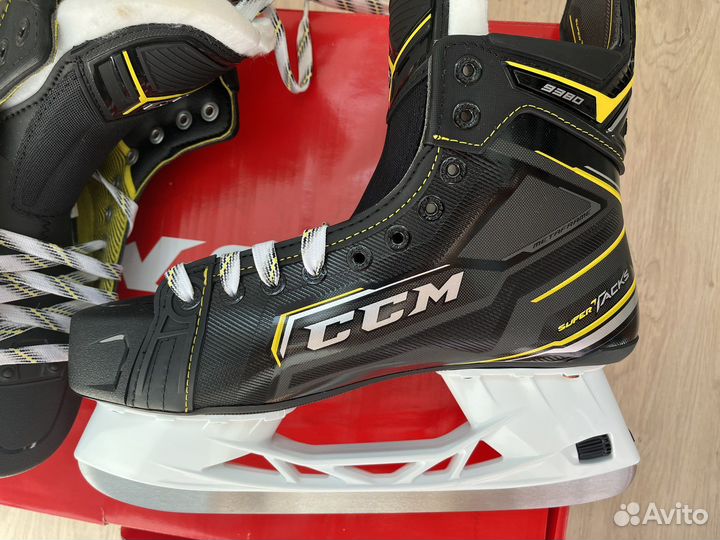 Коньки хоккейные CCM Supertacks 9380 D