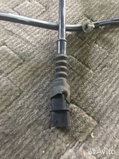 Датчик ABS задний правый Honda Crv 5 L15BG