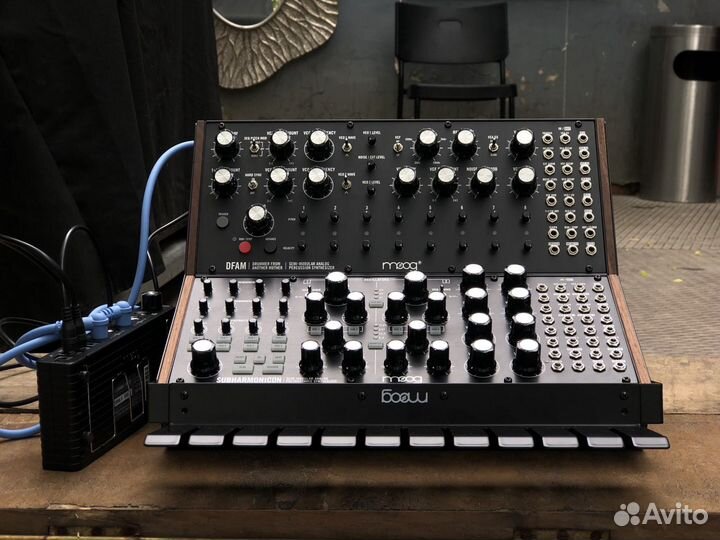 Moog sound studio subharmonicon & dfam