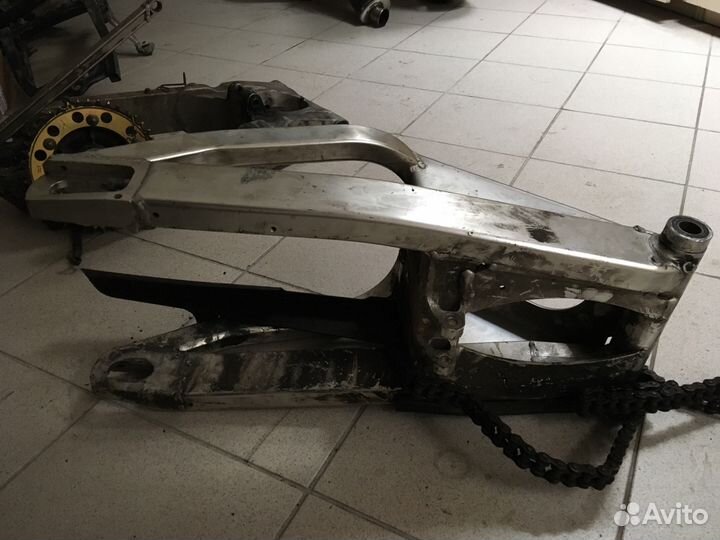 Маятник Yamaha yzf r1