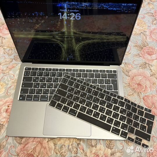 Apple macbook air 13 m1