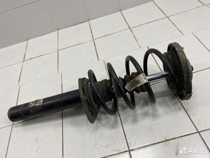 Амортизатор передний левый BMW X3 F25 (2010—2014)