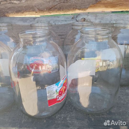 Продам трех литровые банки