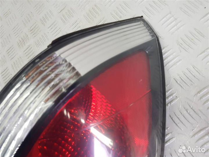 Фонарь задний правый Kia Rio