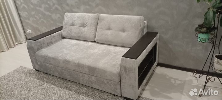 Перетяжка мягкой мебели