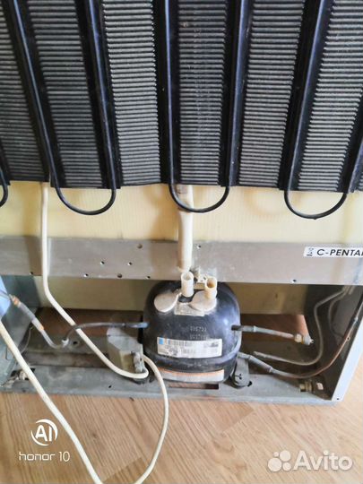 Холодильник бу indesit