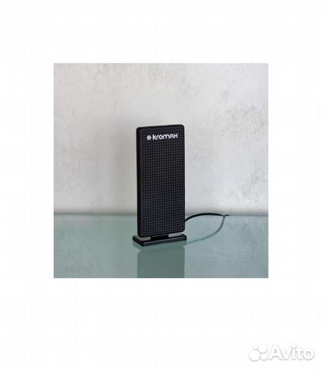 Антенна комнатная активная kromax tv flat-09 black