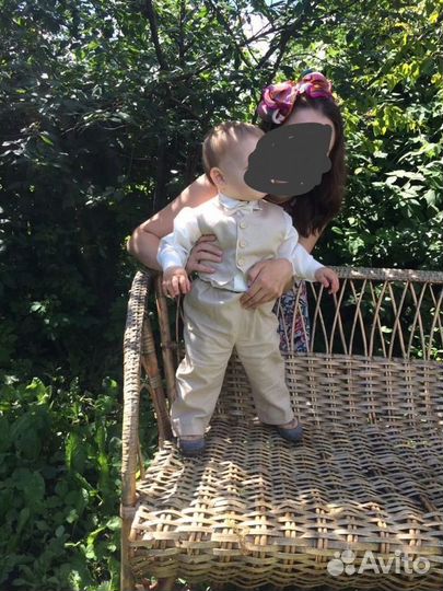 Костюм-тройка с кепи на годовалого малыша