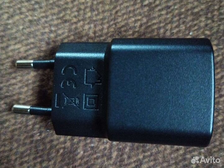 Зарядное устройство для телефона ZTE
