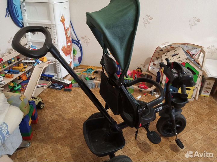 Детский трехколесный велосипед