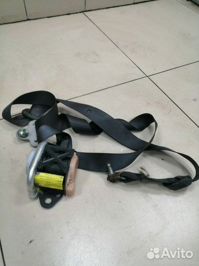 Ремень безопасности с пиропатроном передний левый