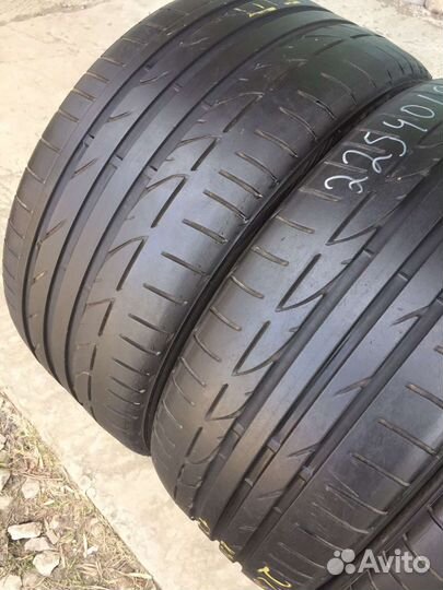 Bridgestone Potenza S001 225/40 R19 и 255/35 R19