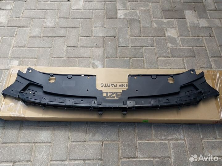 Верхняя часть решетки радиатора сх-9