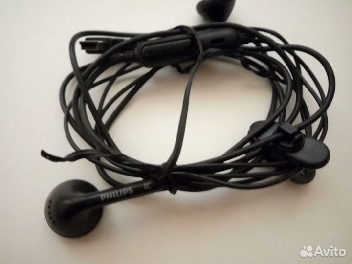 Наушники новые для любителей музыки