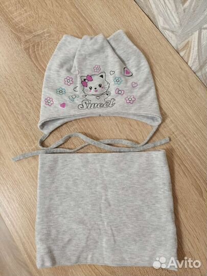 Комплект шапка и снуд