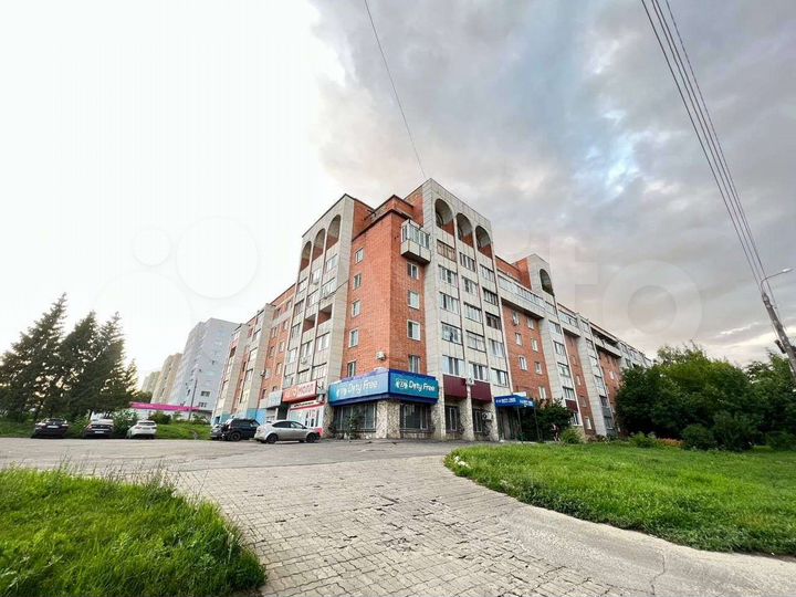 2-к. квартира, 52 м², 4/7 эт.