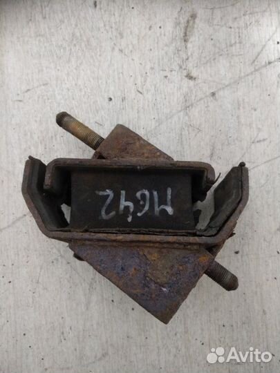 Опора двигателя Ssangyong Rexton 1 D27DT 2006