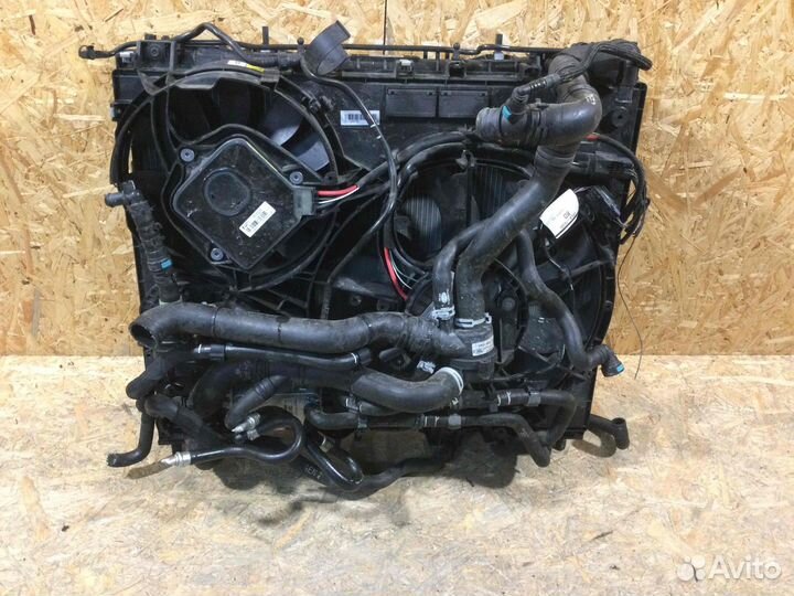 Кассета радиаторов Range Rover Sport L494 LR048175