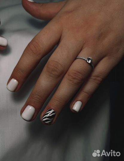 Маникюр, наращивание ногтей