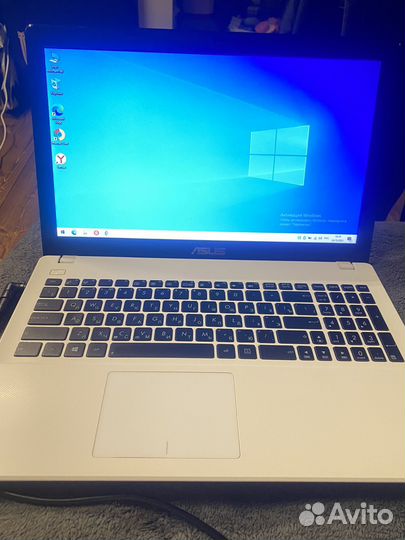 Ноутбук asus x551c