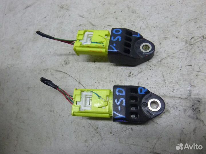 Датчик AIR BAG toyota camry V50 2011