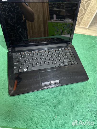 DNS 14' i3, 4Gb, 250Gb, Intel HD