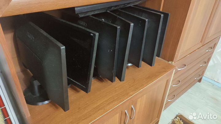 Мониторы Philips 203V5L (много)