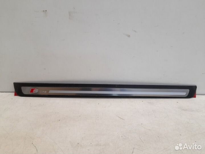 Накладка порога внутренняя передняя правая Audi A5