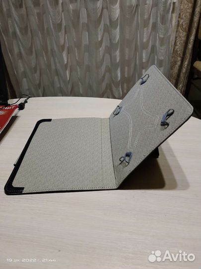 Чехол для планшета 10.1