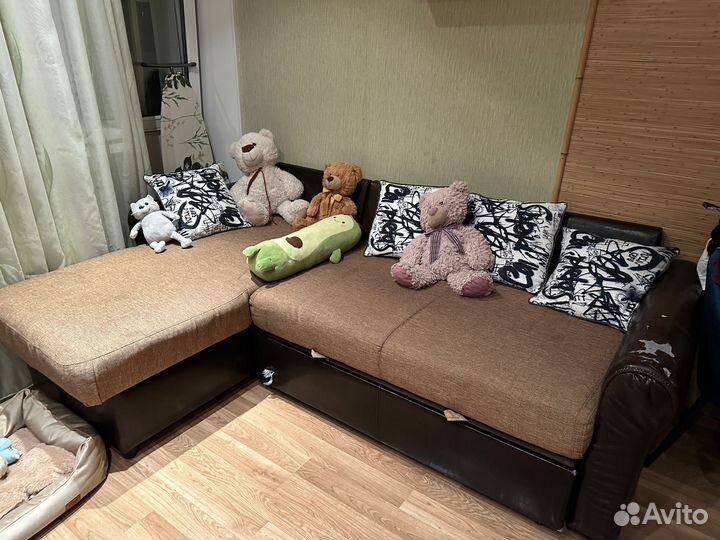 Угловой диван бу