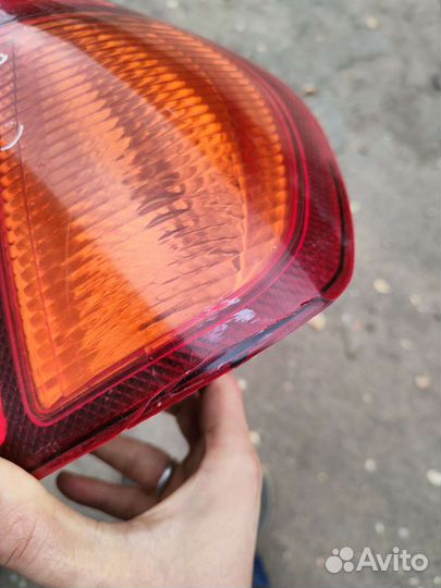 Фонарь задний правый Рено Clio клио /с дефектом