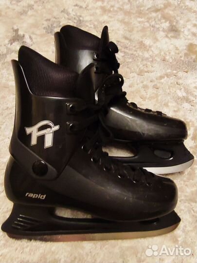 Коньки хоккейные б/у, размер 40