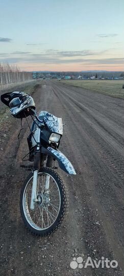 Baltmotors enduro 200