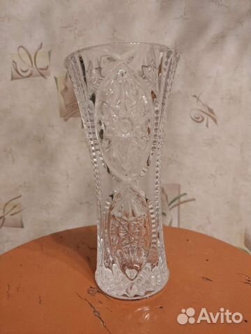 Хрустальная ваза