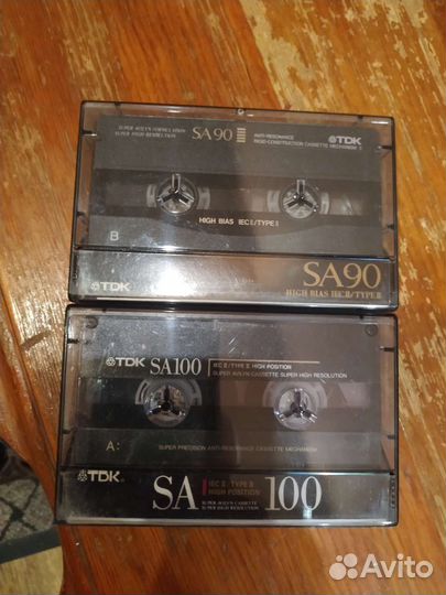 Аудиокассеты тдк.фуджи.макселл.хром.Видеокассеты