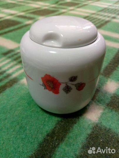 Набор столовой посуды новый