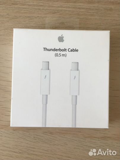 Кабель Apple Thunderbolt (M) новый
