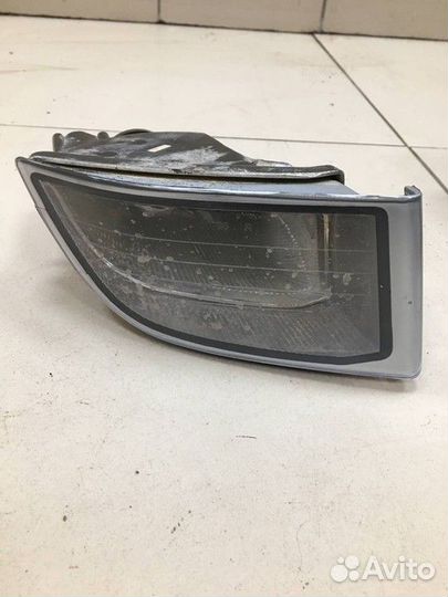 Фара противотуманная правая