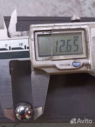 Металлический шар.для рогатки