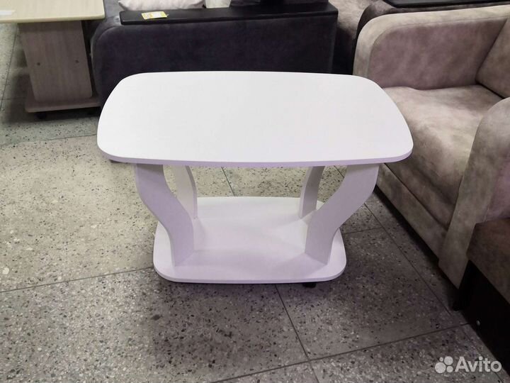 Столы журнальные новые