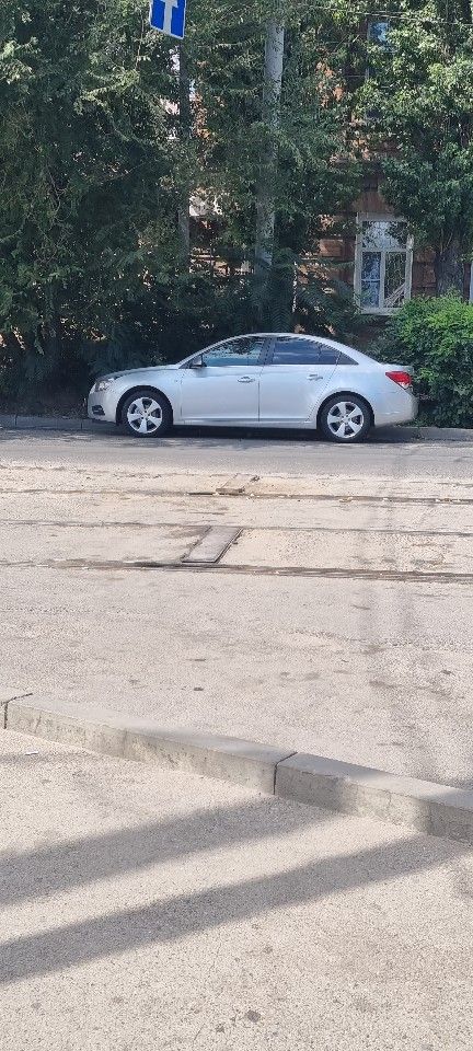 Chevrolet Cruze: фото владельца