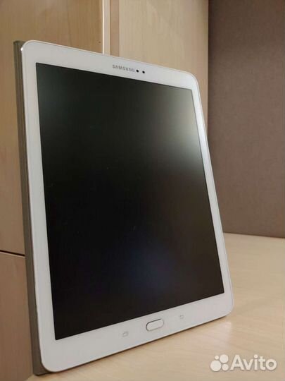 Планшет Samsung Galaxy Tab S2 (9.7, LTE)