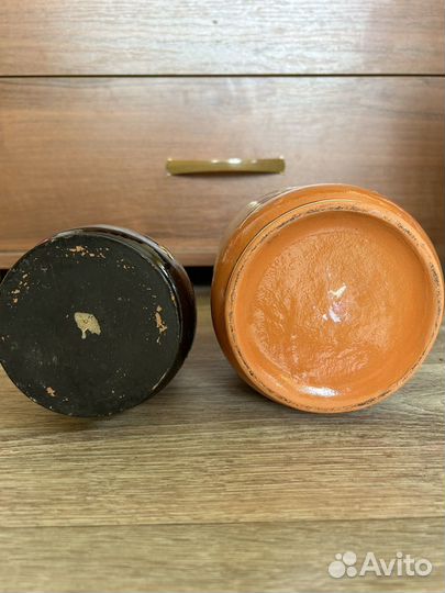 Глиняная ваза