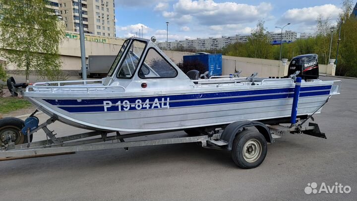 Русбот 52 с мотором Suzuki DF140