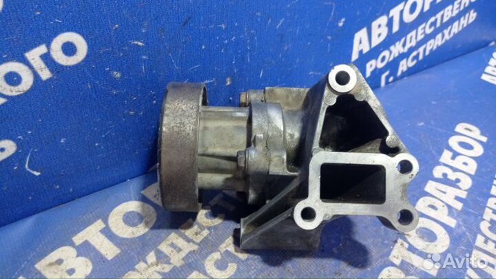 Помпа Nissan X-Trail T30 внедорожник QR25DE 2005