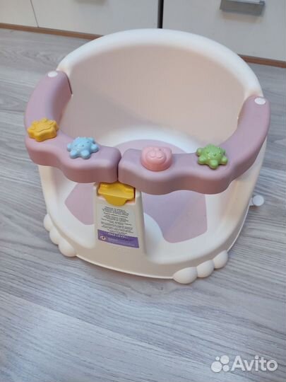 Стульчик для купания на присосках